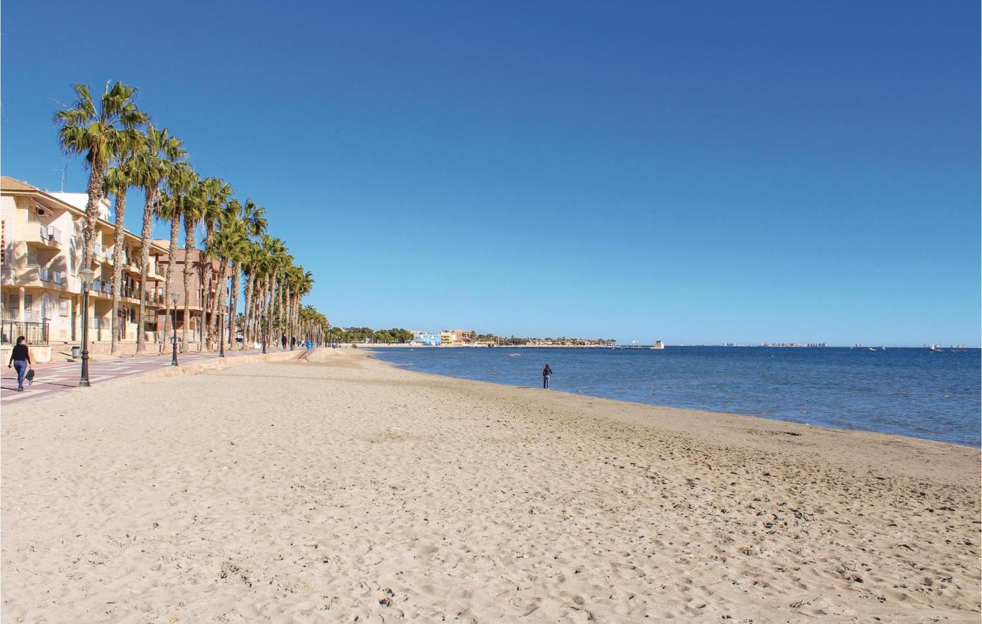 Cozy Apartment In Los Alcazares With Wifi 外观 照片